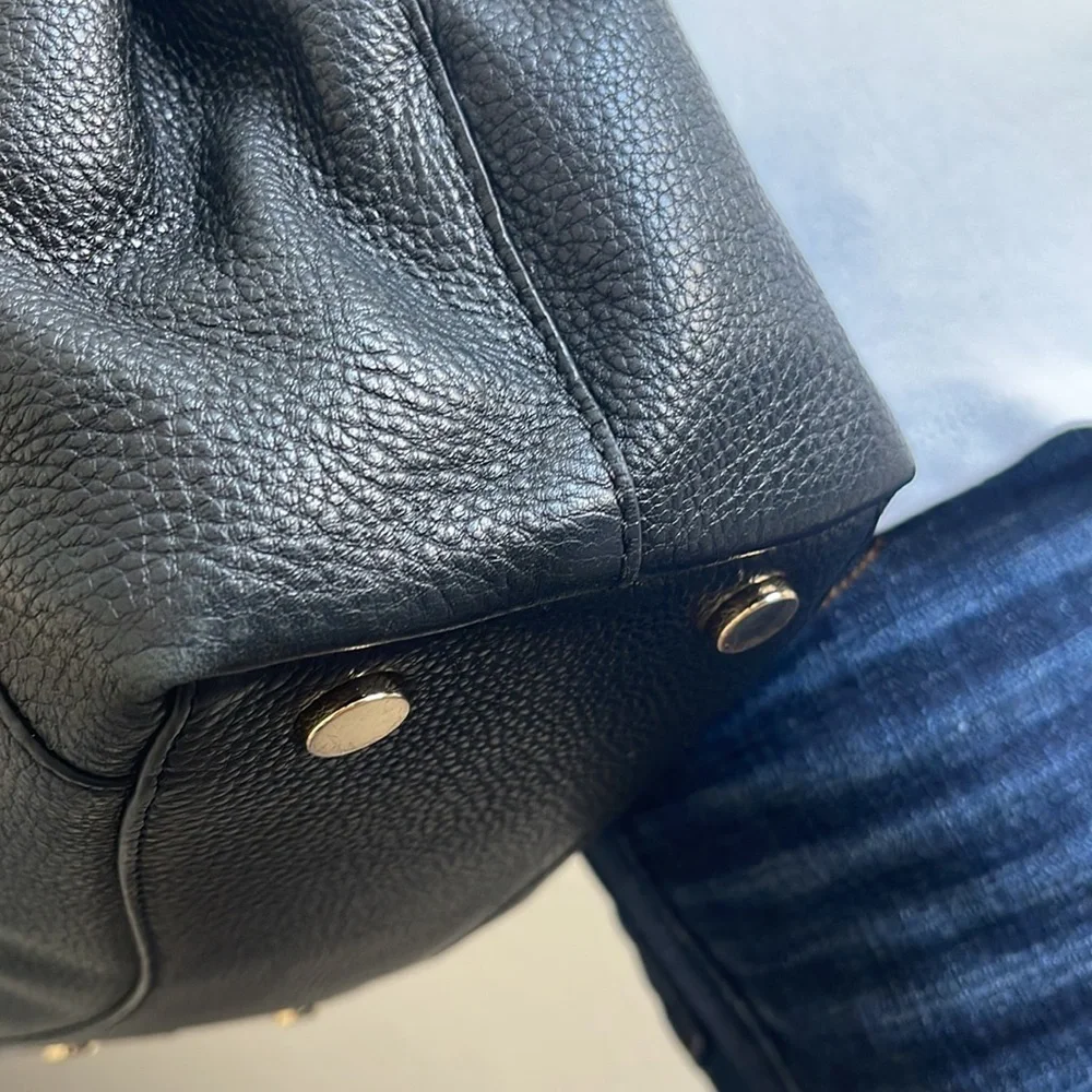 MICHAEL KORS Fulton Large Pebbled Leather Shoulder Bag - Picture 10 of 16